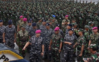 Kasal Lepas Pasukan Upacara TNI AL di Markas Marinir