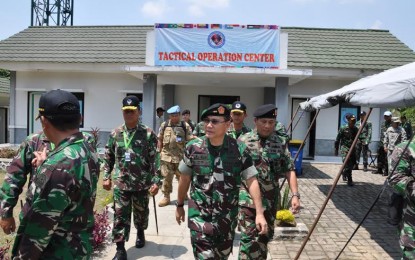 Asops Panglima TNI Kunjungi GPOI Capstone Garuda Canti Dharma 2014