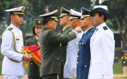 Panglima TNI Lantik 122 Perwira Prajurit Karier