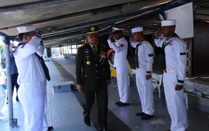 Panglima TNI Inspeksi Kapal Perang RI