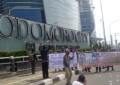 Merasa Tanahnya Dirampas, Warga Teluk Jambe Karawang Demo PT APL