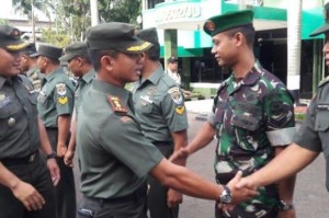 kodim-0502-ju-gelar-korp-raport-masuk-kesatuan-dan-kenaikan-pangkat-anggota