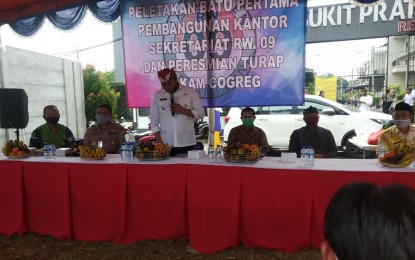 Wakil Walikota Bekasi Hadiri Peletakan Batu Pertama Kantor Sekretariat RW 09 Kelurahan Jatiraden